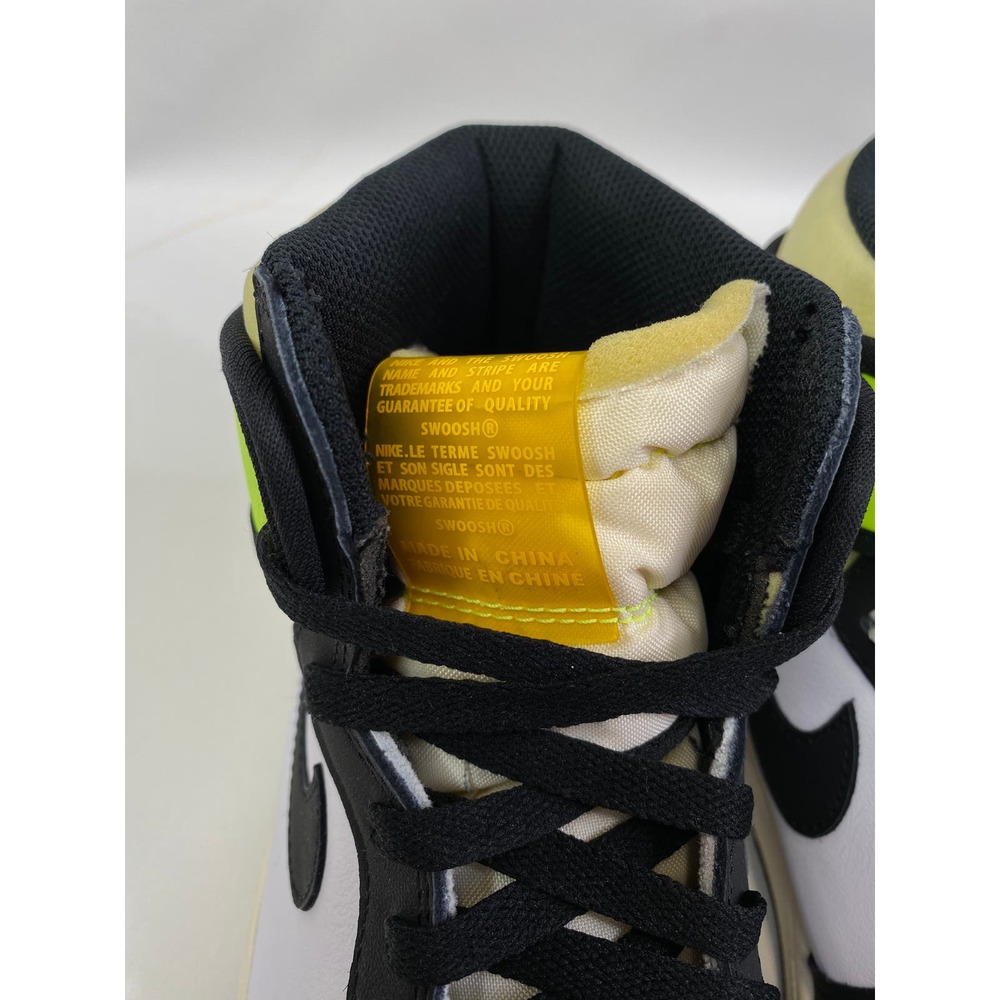 Mens Air Jordan 1 Retro High OG Volt Gold 555088-118 Adult Unisex Sneakers Sz 10 - Picture 4 of 11